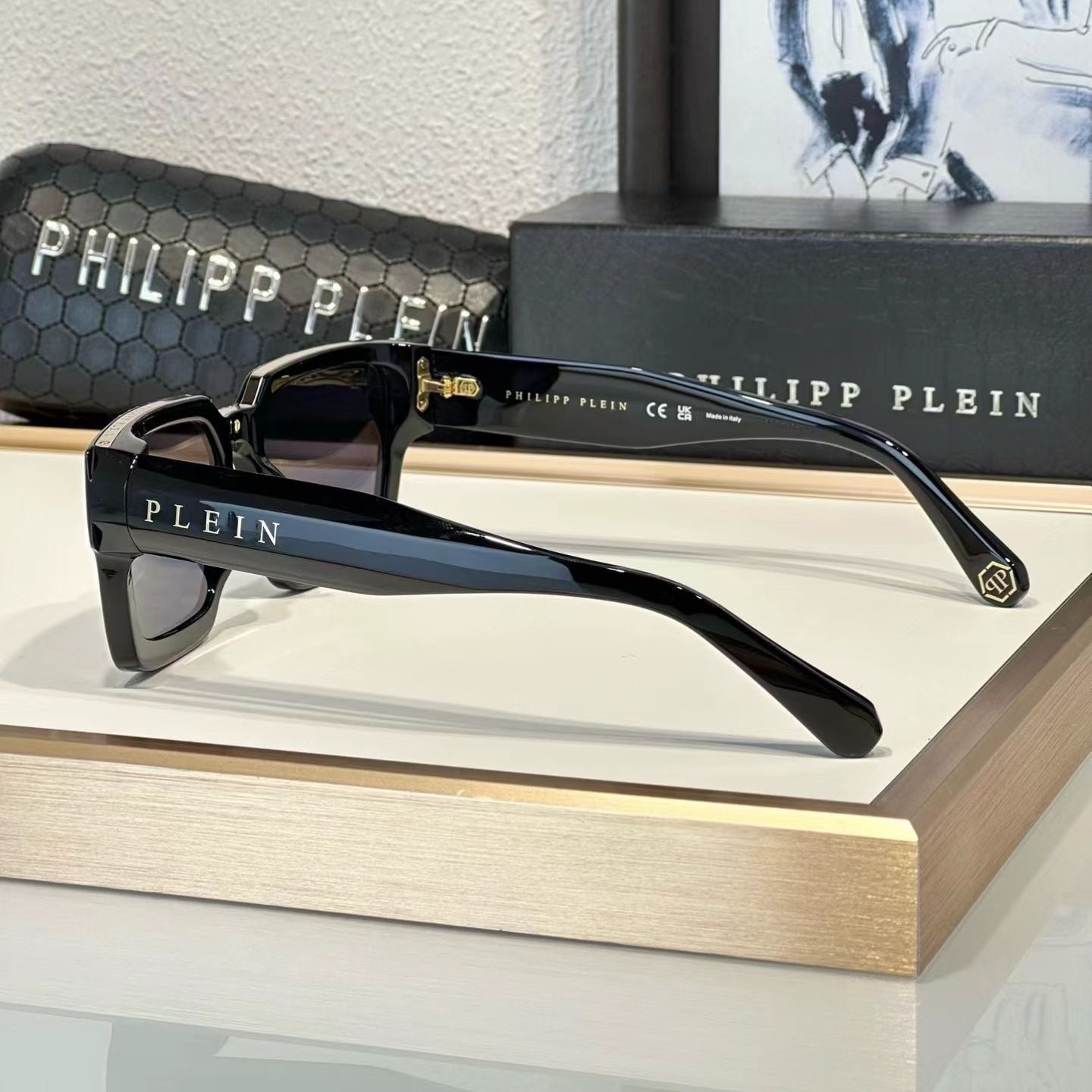 Philipp Plein PP05 - Black - Gold