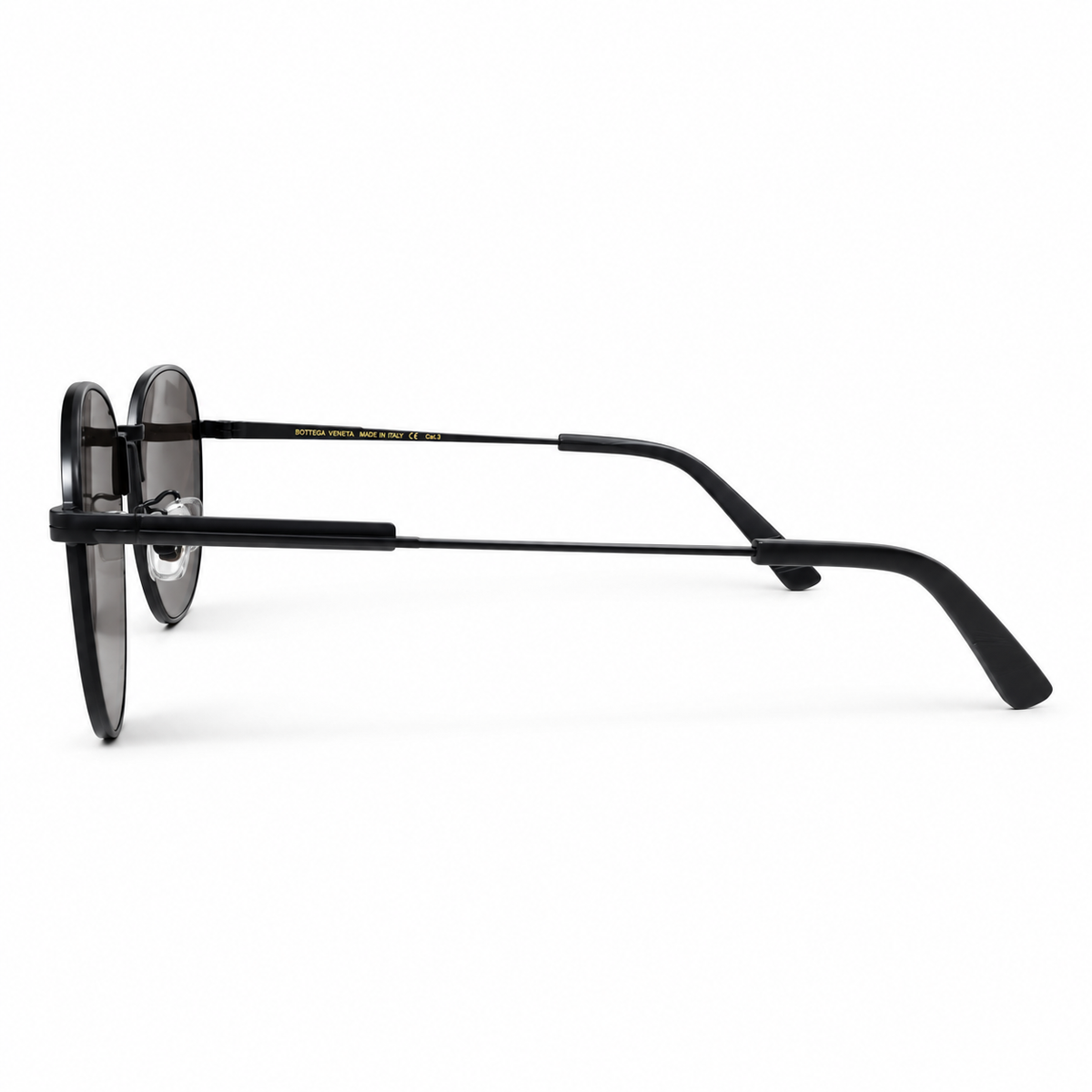 Minimalist Black Metal Round Sunglasses — view 2